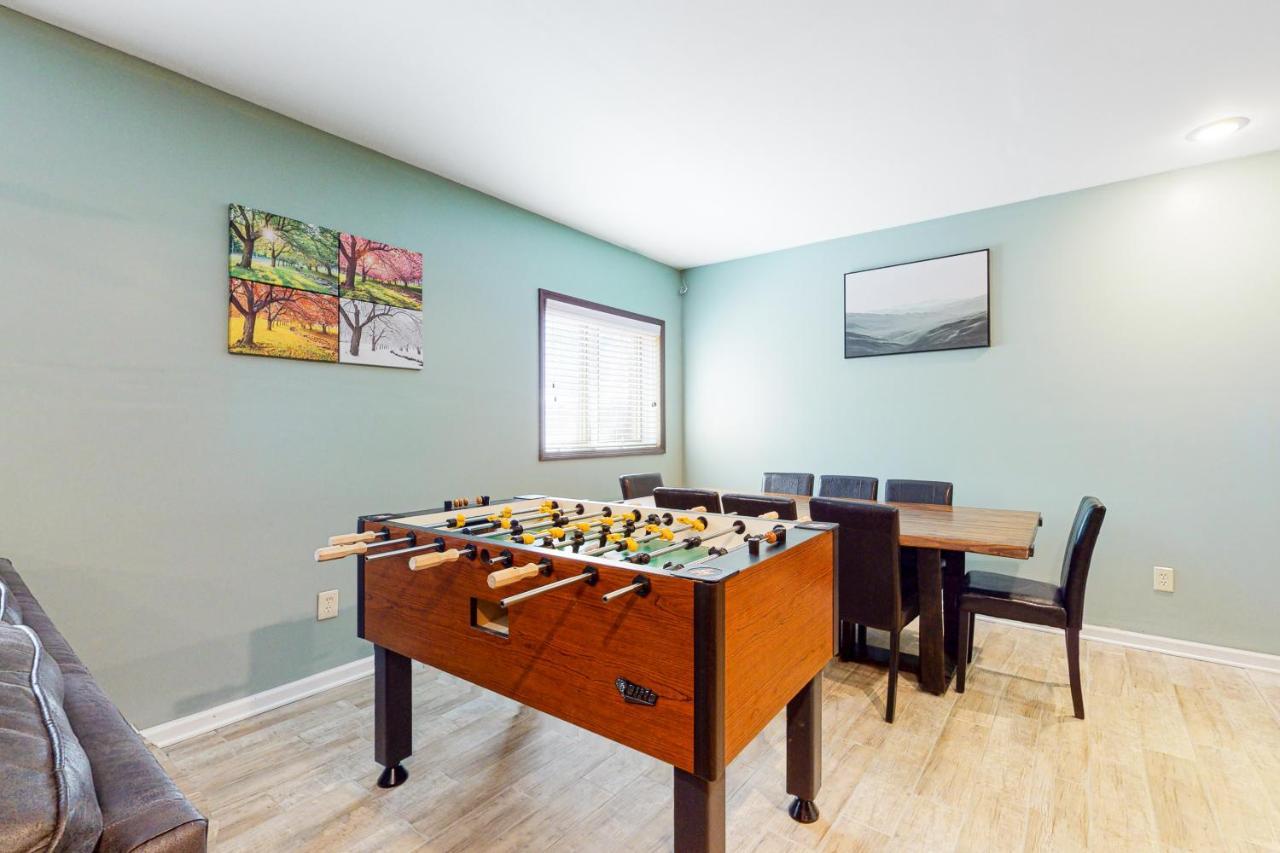 Smoky Mountain Castle Caretaker'S Apartment Sevierville Bagian luar foto