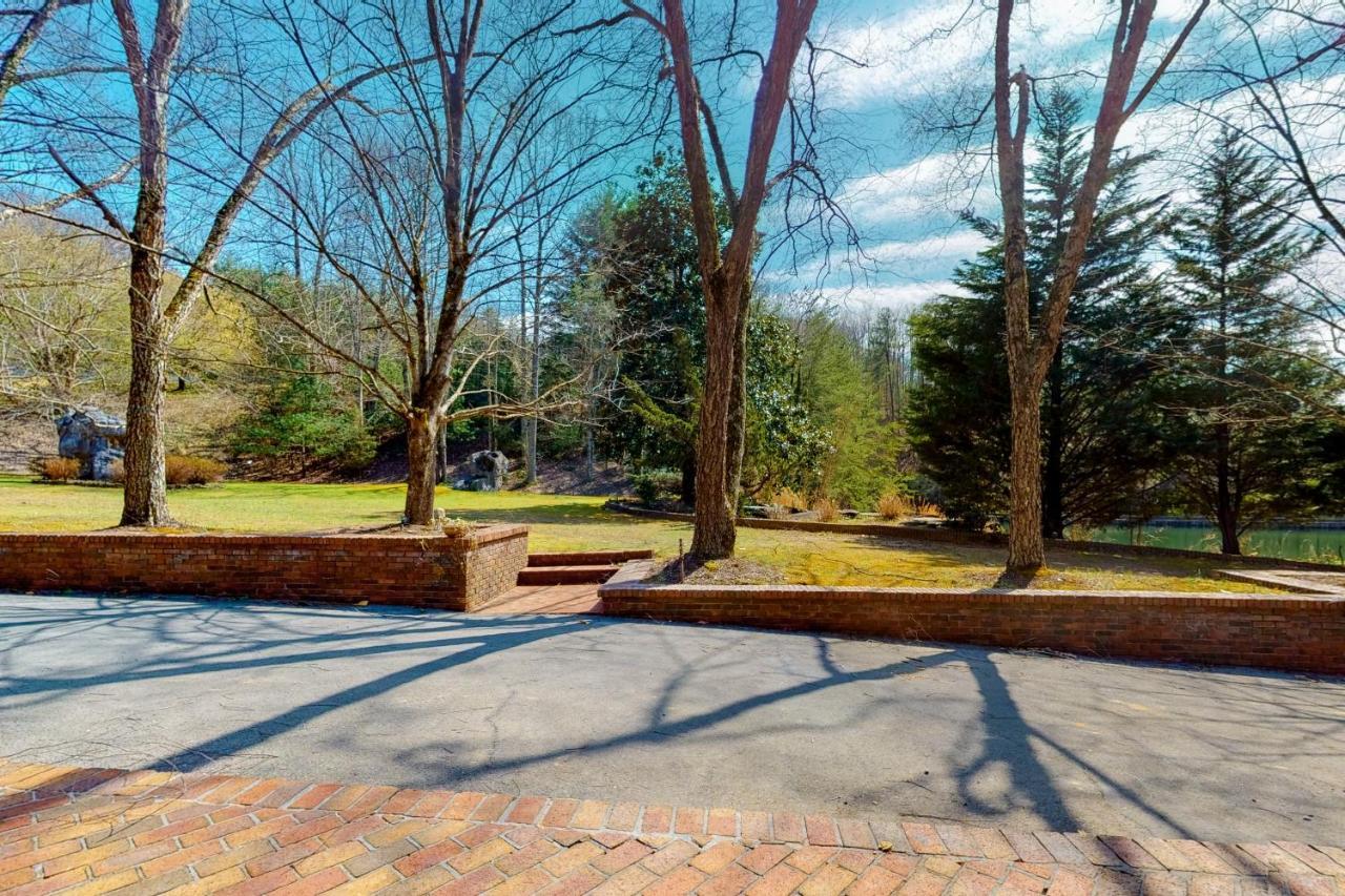 Smoky Mountain Castle Caretaker'S Apartment Sevierville Bagian luar foto